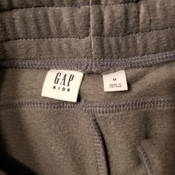 Gap nwot boys Medium 8-10 super soft gray fleece pants - Picture 4 of 12